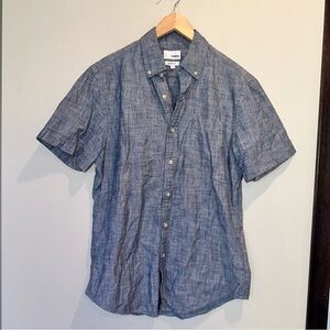 Sonoma Men’s Modern Fit Blue/Pink Flamingo Print Casual Chambray Button Down